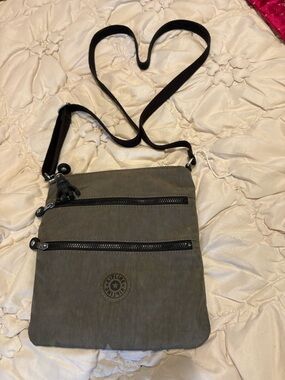 Kipling Gray Crossbody Messenger with Black Strap